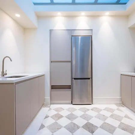 Appartement Luxurious With Andalusian Patio And Pool, Facing The Cathedral Sevilla