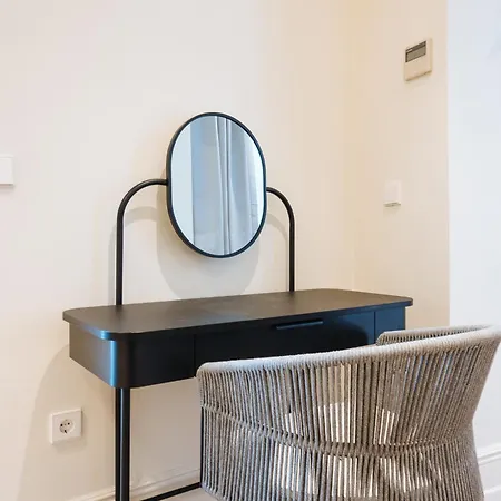 Luxurious With Andalusian Patio And Pool, Facing The Cathedral Apartment Seville
