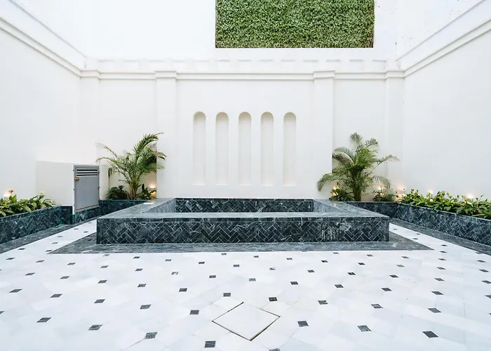 Luxurious With Andalusian Patio And Pool, Facing The Cathedral Lejlighed Sevilla